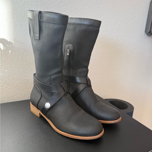 Fendi Black Leather Boots Size 36.5
